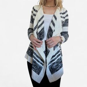 Chic Charcoal Gray and White Knit Striped Cardigan